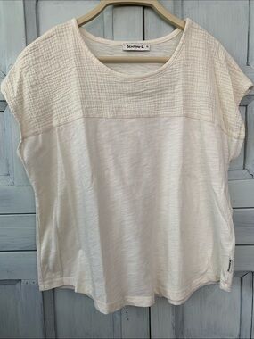 BearPaw Cream Short-Sleeve Textured Yoke Top